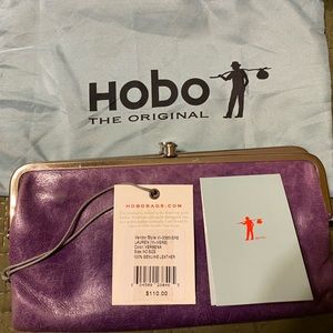Hobo Lauren Clutch Wallet in Polished Leather